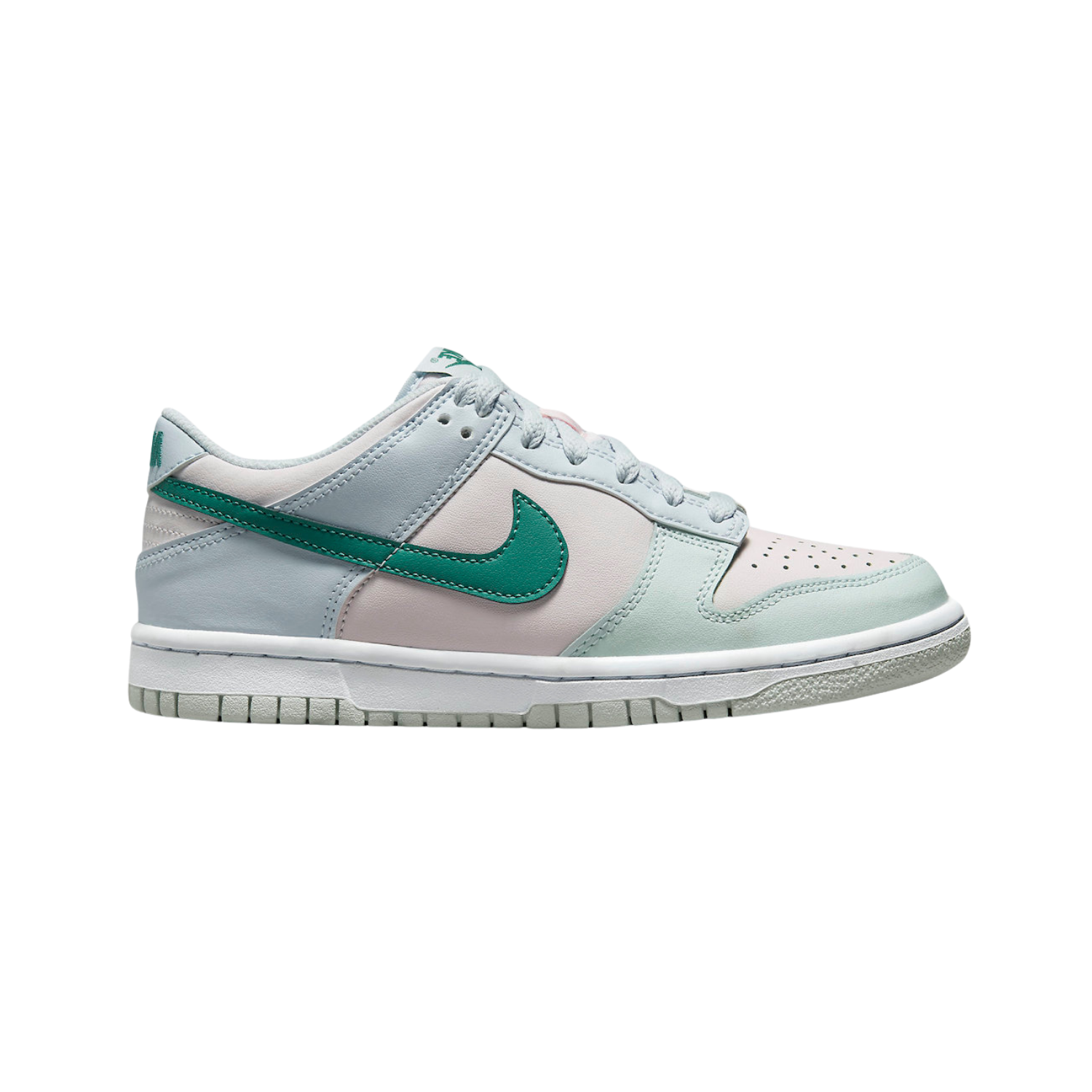 Dunk Low Mineral Teal (GS) - Razan Sneakers
