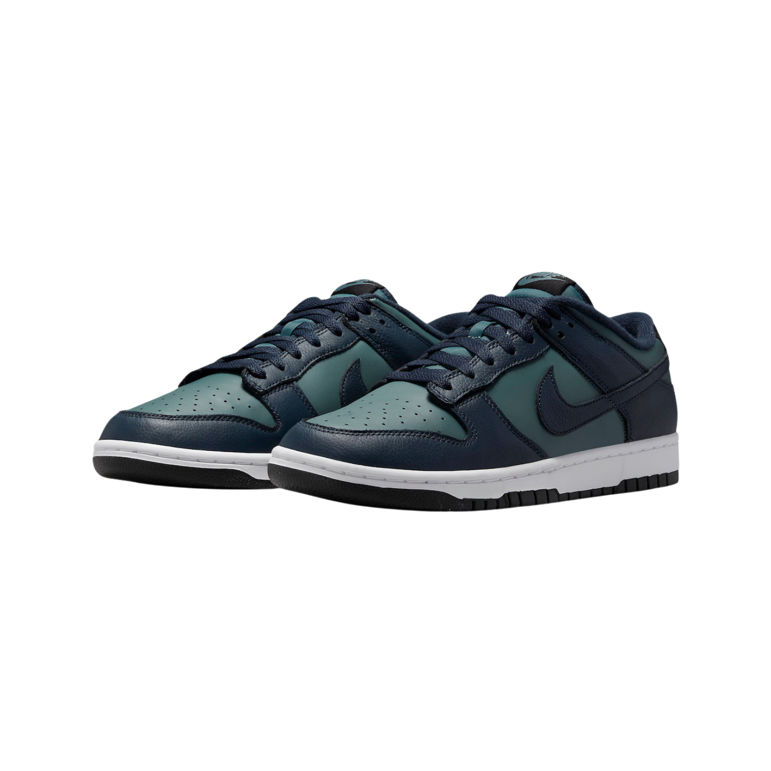 Dunk low armory navy - Razan Sneakers