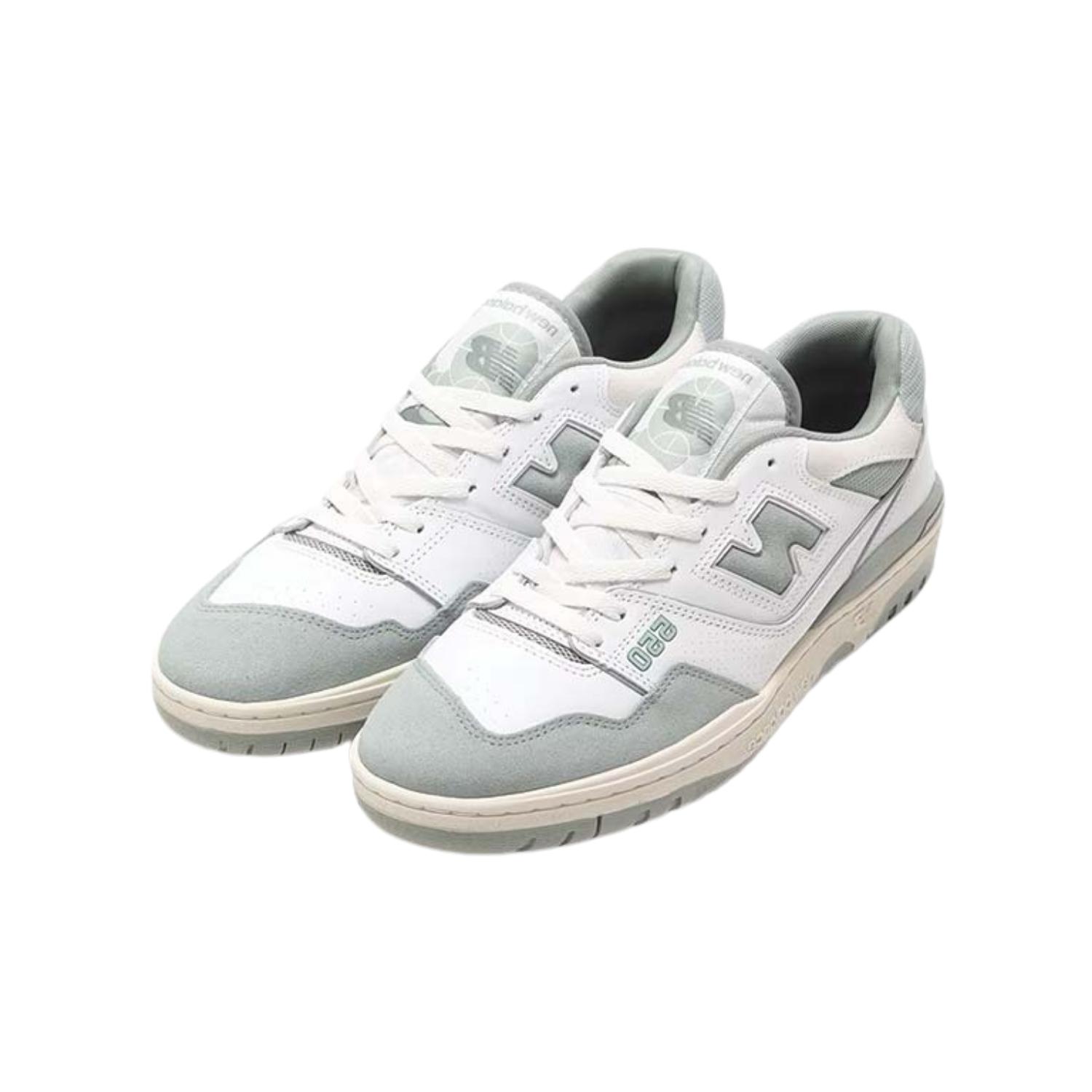 New Balance 550 Seafoam Green - Razan Sneakers