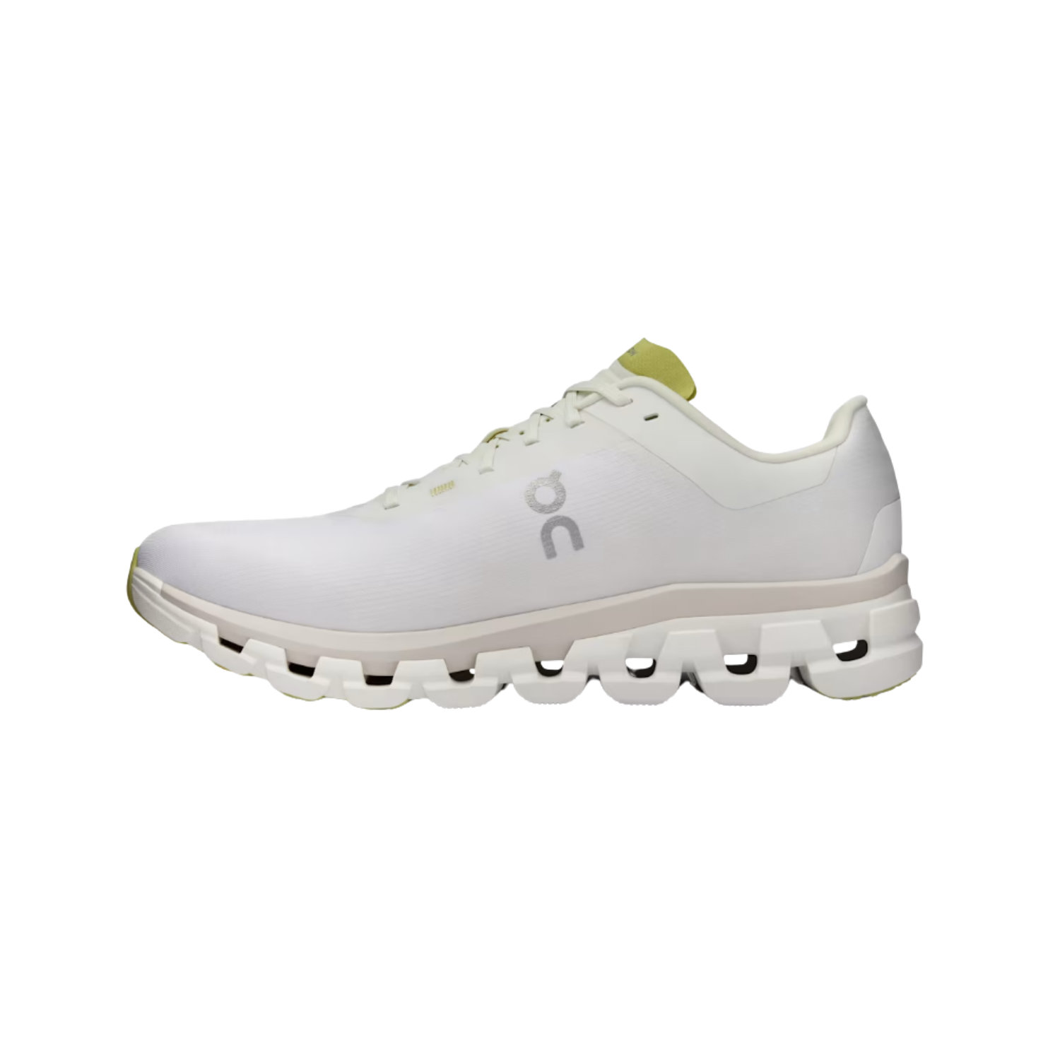 ON Cloudflow 4 White Sand - Razan Sneakers