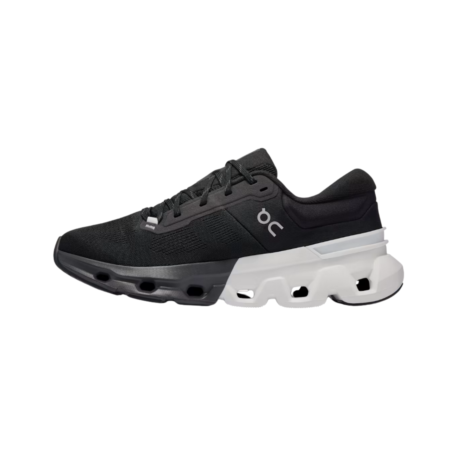 ON Cloudflyer 5 Black White - Razan Sneakers