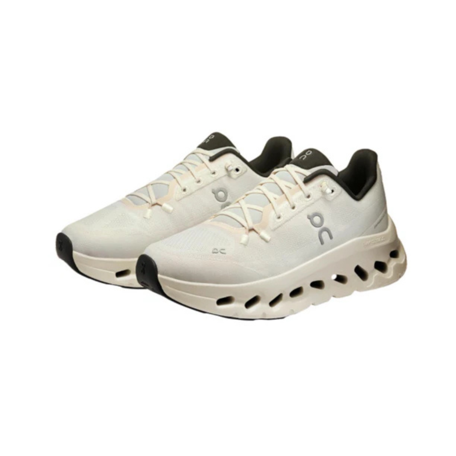 ON Cloudtilt Pearl Ivory ice - Razan Sneakers